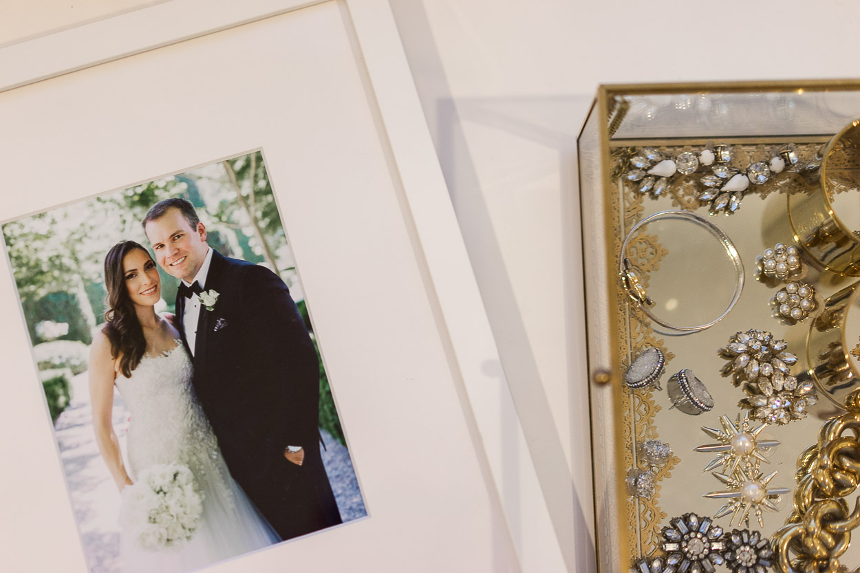 The Framebridge wedding collection includes a 5x7 simple white frame called The Chloe as styled by Amanda of A Glam Lifestyle blog