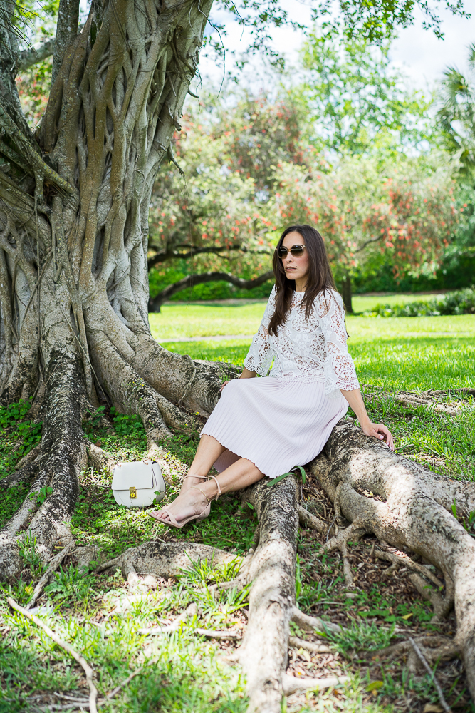 White lace bell sleeve top-3