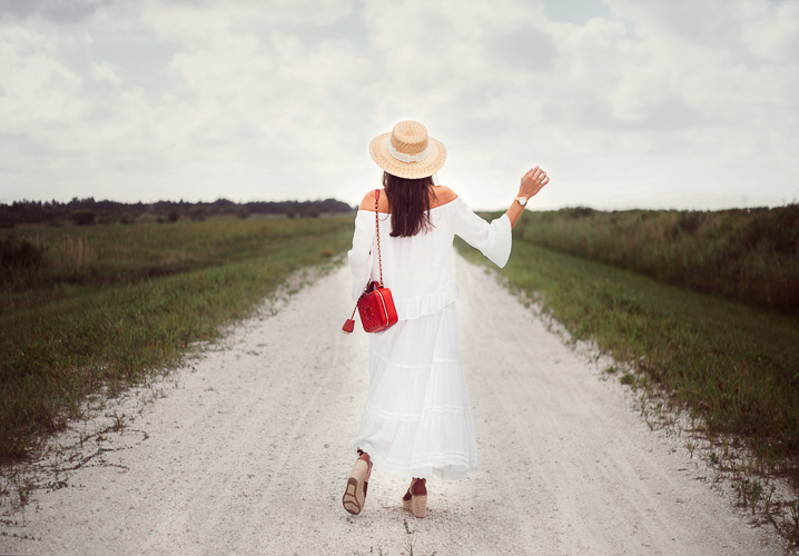 White maxi skirt, Red Chanel bag_summer style, straw boater hat
