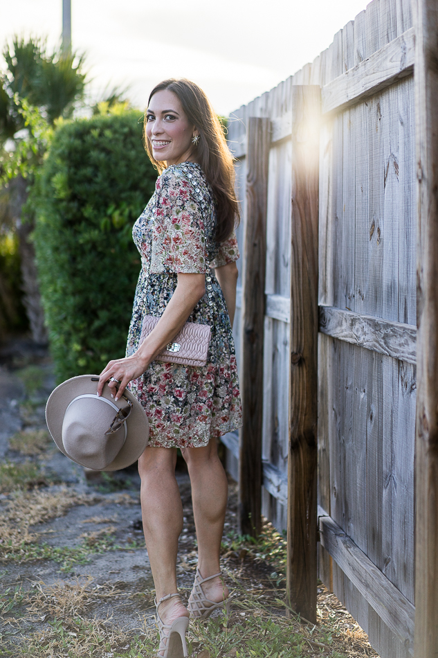 Floral print, fall florals, trends, floral lace dress