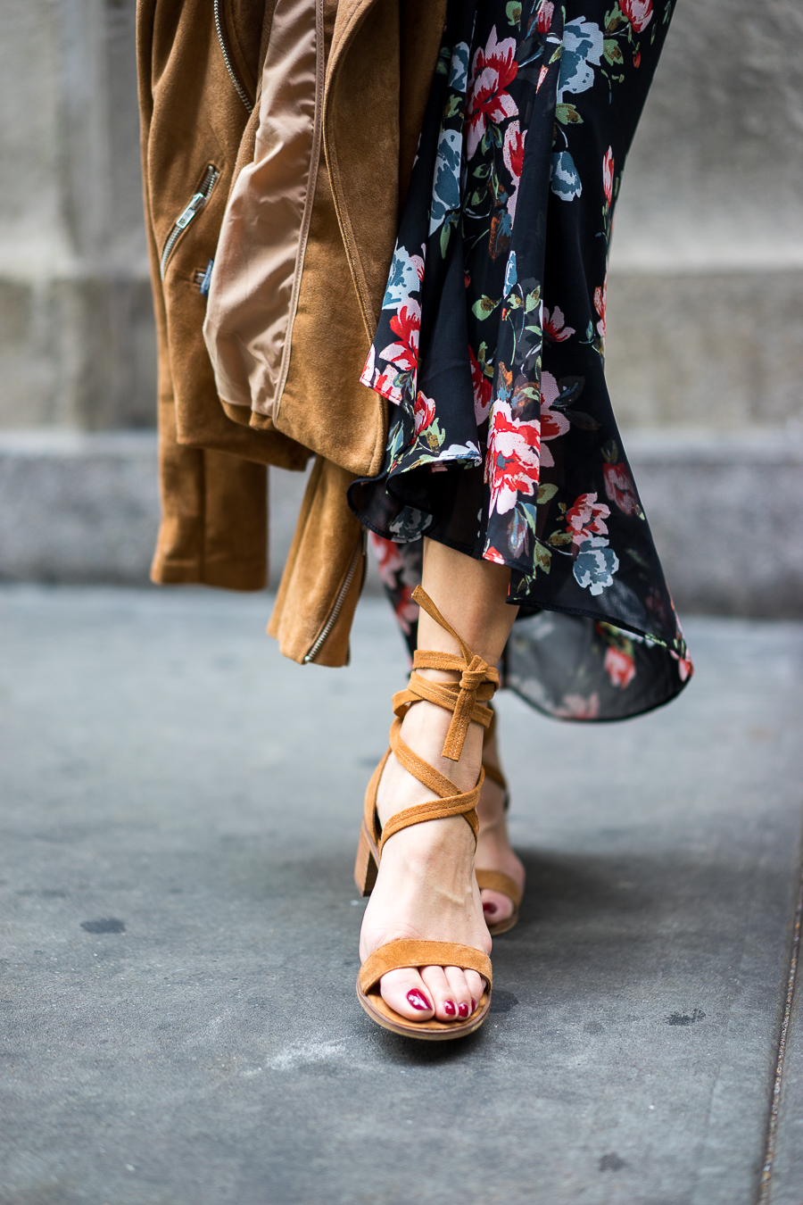 a-glam-lifestyle-blogger, zara-floral-maxi-dress, steve-madden-lace-up-sandals, tan-suede-jacket, new-york-fashion-week-outfit