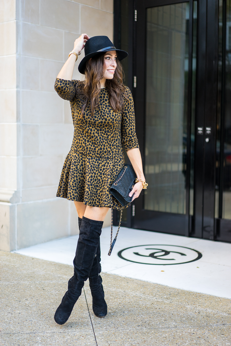 A Classic Way to Wear Leopard Print - M Loves M  Leopard print, Leopard  print dress, Animal print fashion