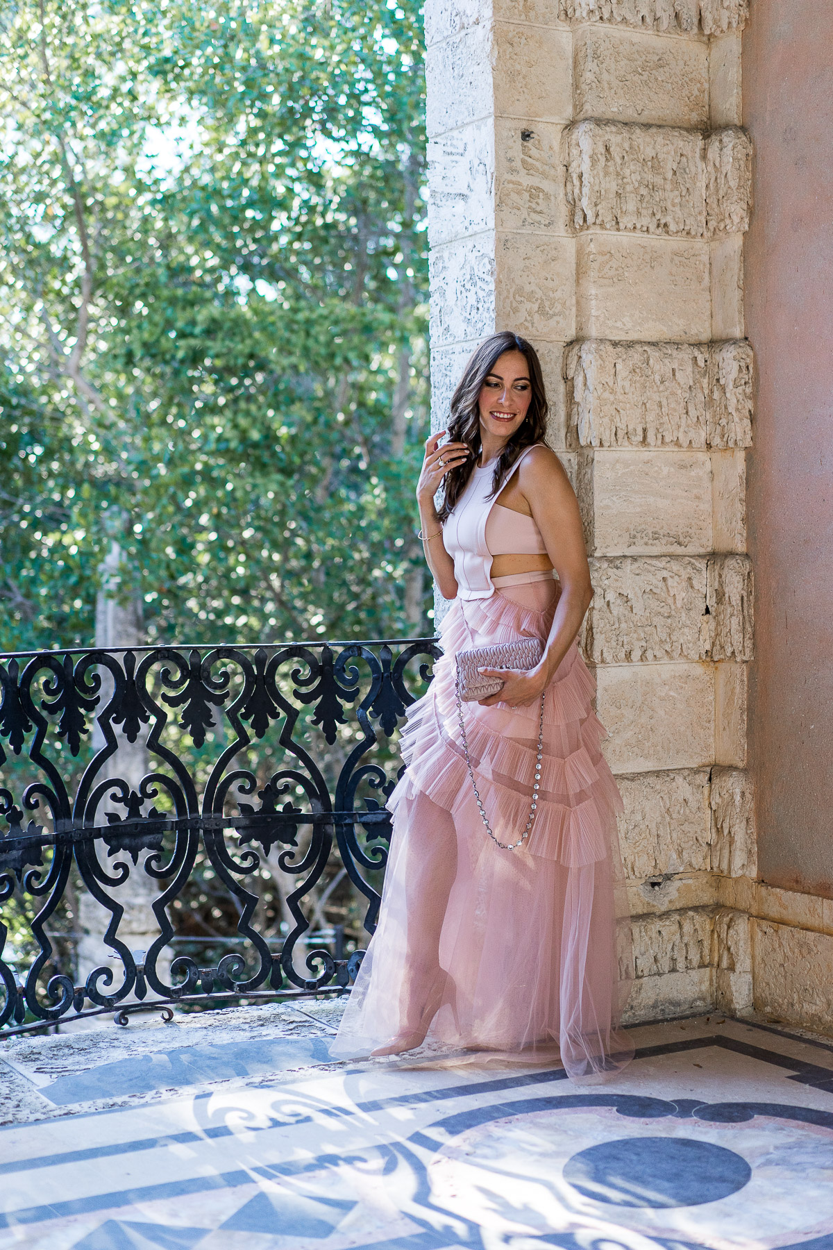 Blogger Amanda from A Glam Lifestyle enjoys Viscaya Gardens in Miami in a dreamy BCBG blush tulle dress