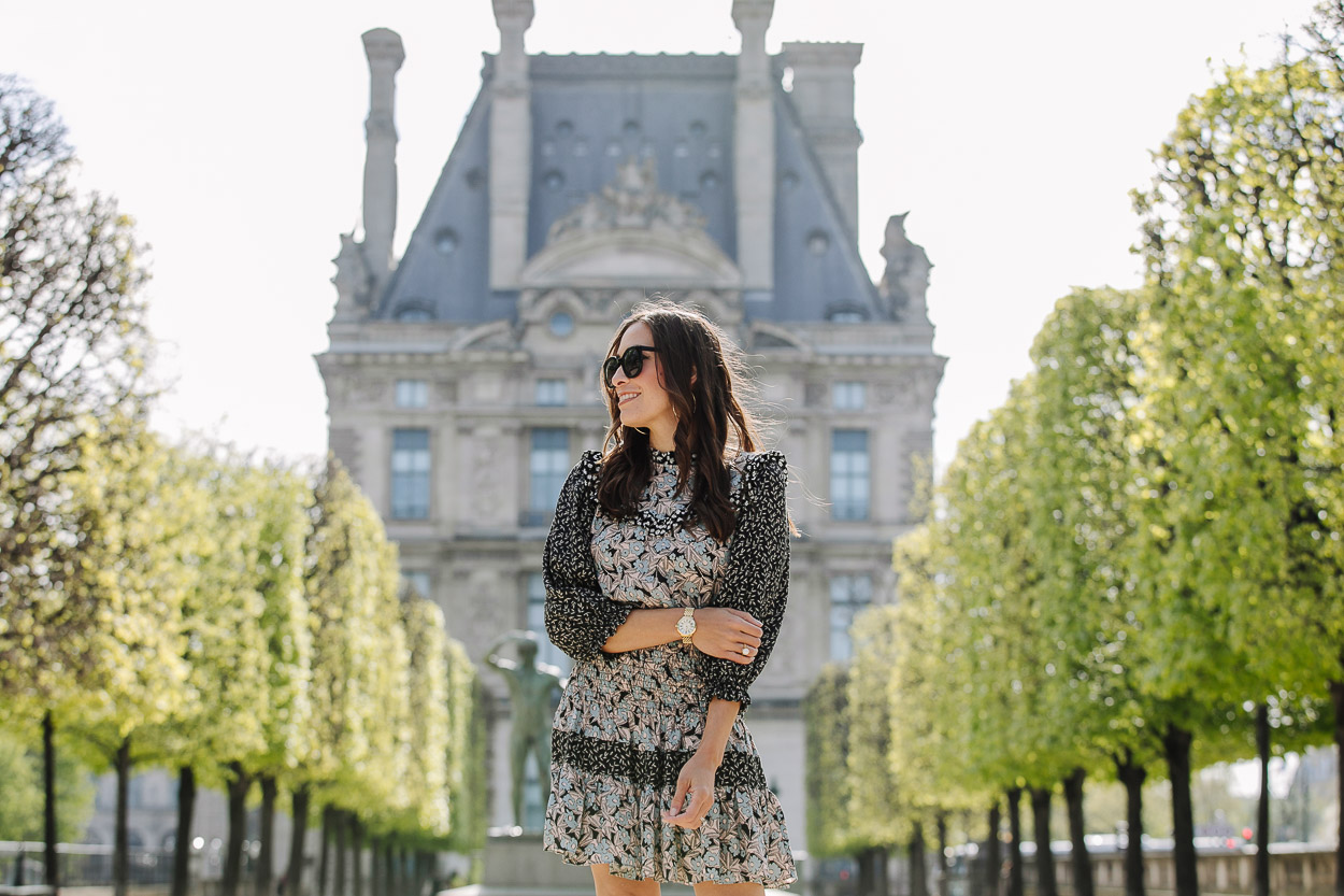 Great fashion blog photos at the Tuileries Garden in Paris by Amanda of A Glam Lifestyle blog wearing silk floral dress