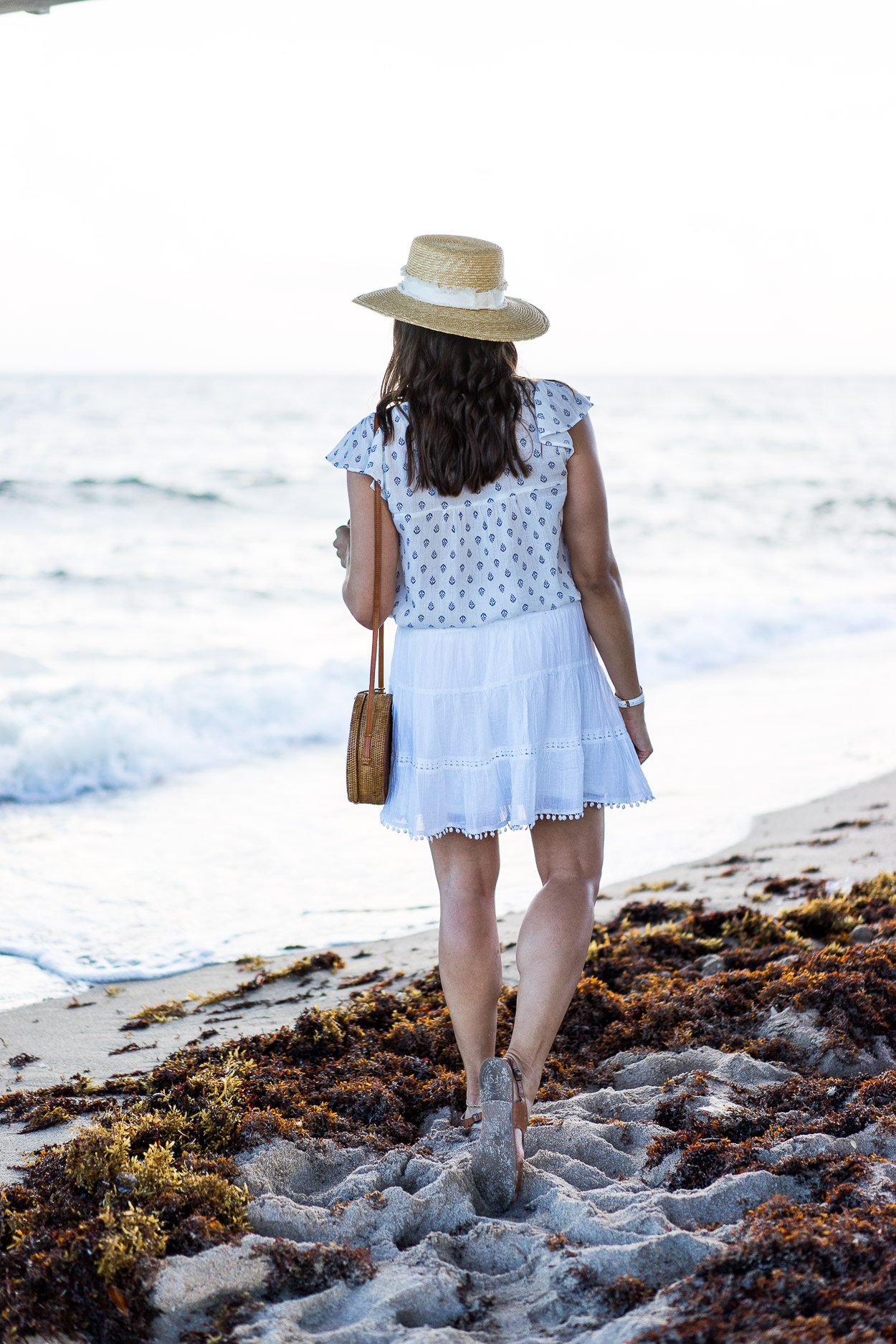 Relax in Old Navy Summer favorites at the beach like AGlamLifestyle fashion blogger Amanda