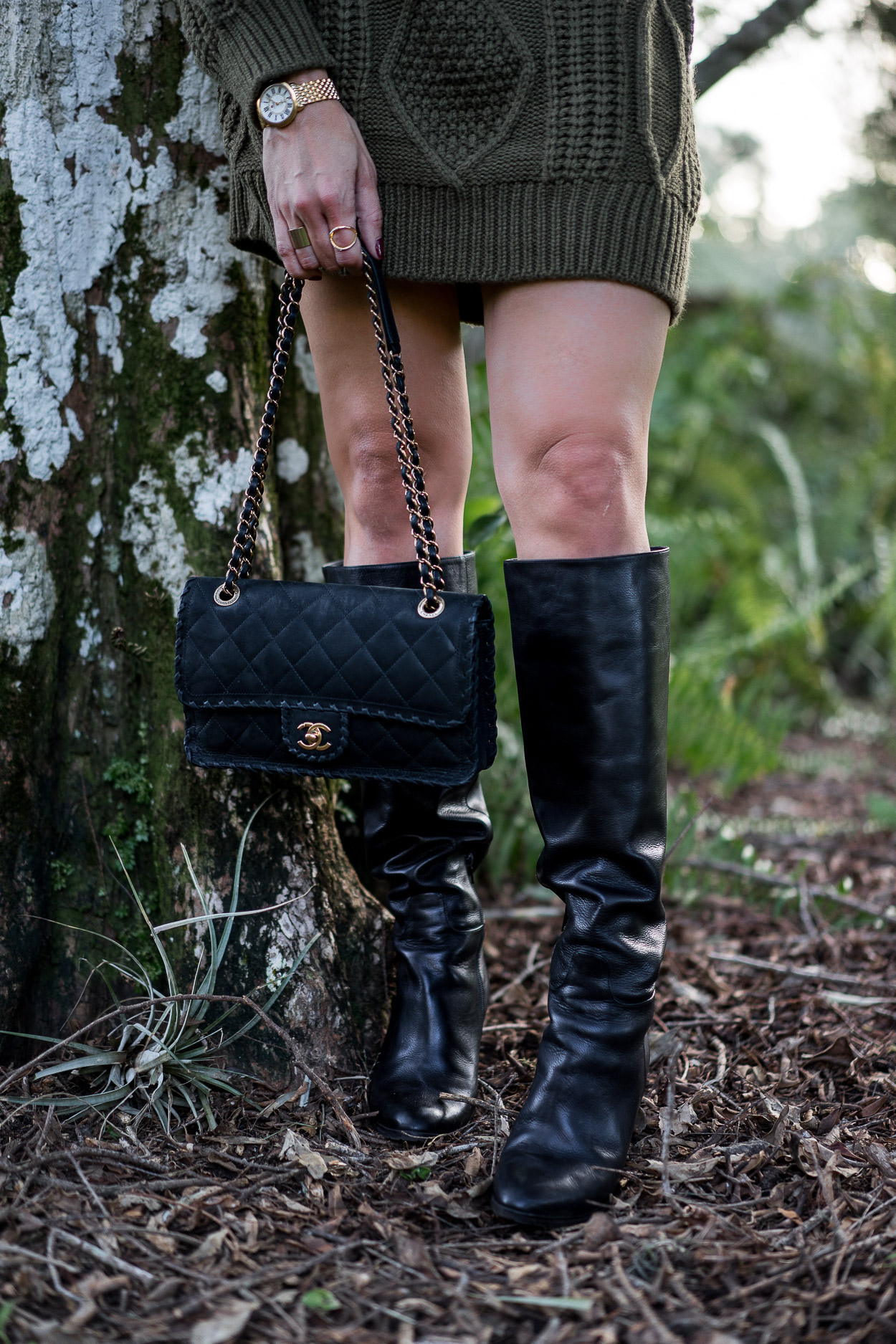 Pair M Gemi Pendolo boots with a classic Chanel bag for Fall a la AGlamLifestyle South Florida blogger