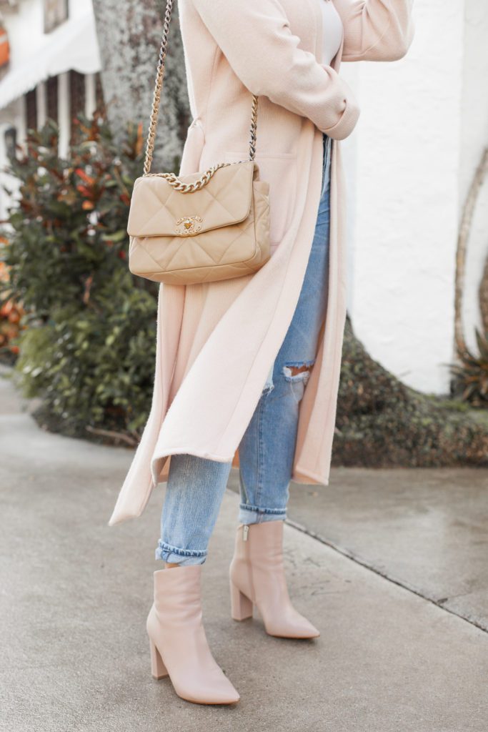 pink chanel bag outfit